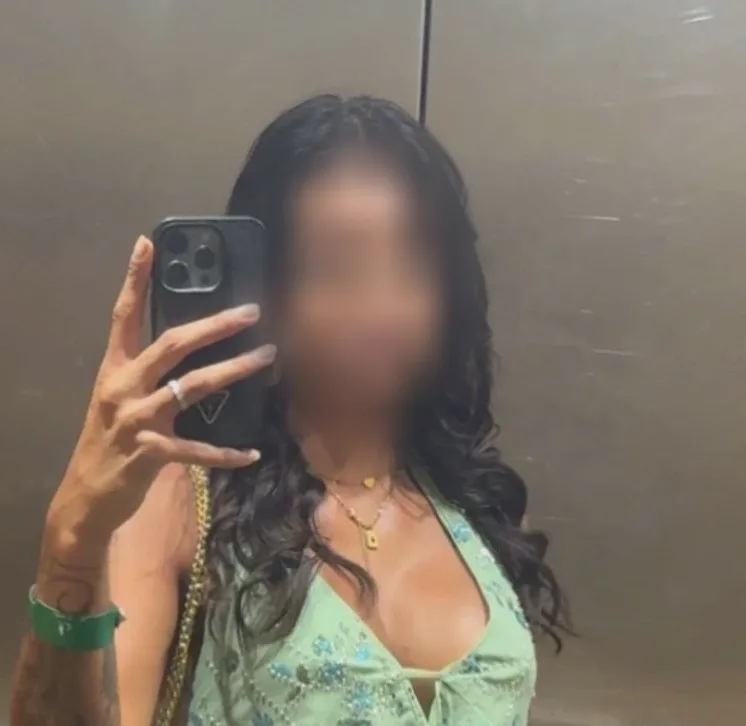 Susanna, 23